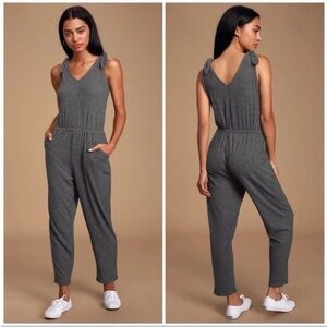 Lulu’s Belmore Heathered Charcoal Grey Ribbed Sleeveless Jumpsuit
